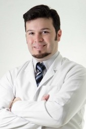 Dr. Guido Max Benítez Colmán